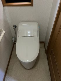 施工事例１１８５　姫路市大津区　トイレ取替リフォーム