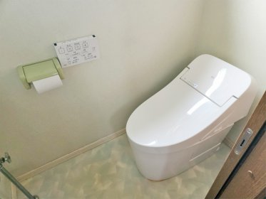 長野県中野市　トイレ入替リフォーム